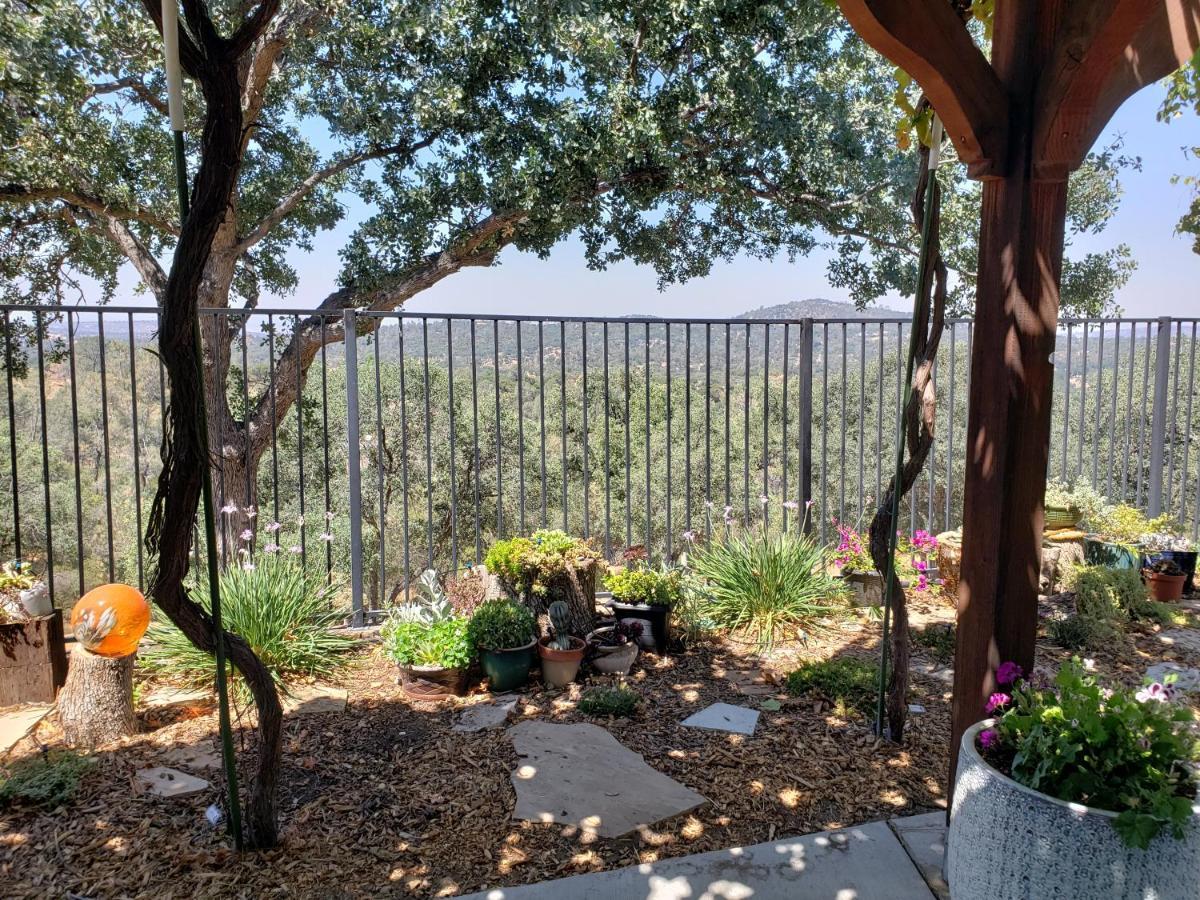 Yosemite Foothill Retreat Hotel Coarsegold Bagian luar foto